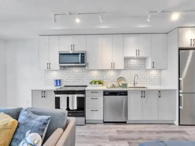 Apartment 2 Bedroom For Rent Victoria BC 1675 ES103739955