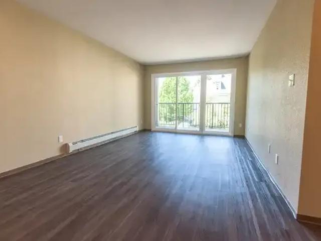 Apartment 2 Bedroom For Rent Victoria BC 2195 ES100707425