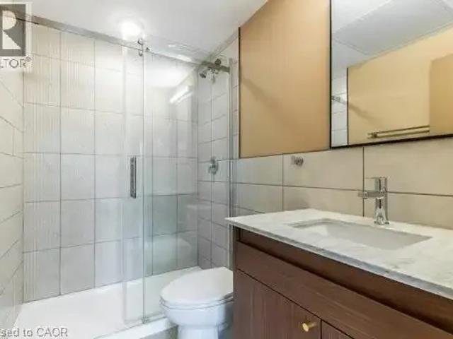 Apartment 2 Bedroom For Rent Waterloo ON 1895 ES103091750