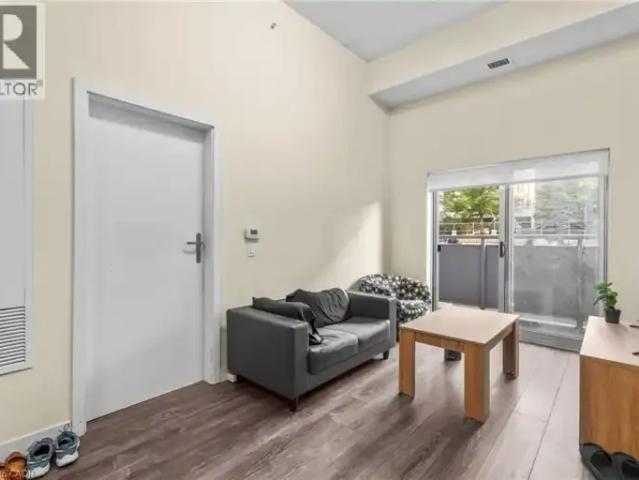 Apartment 2 Bedroom For Rent Waterloo ON 2400 ES105004775