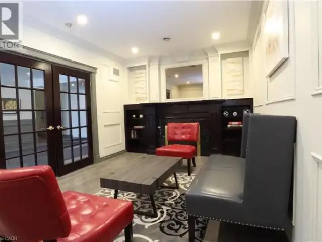 Apartment 2 Bedroom For Rent Waterloo ON 2800 ES101986813