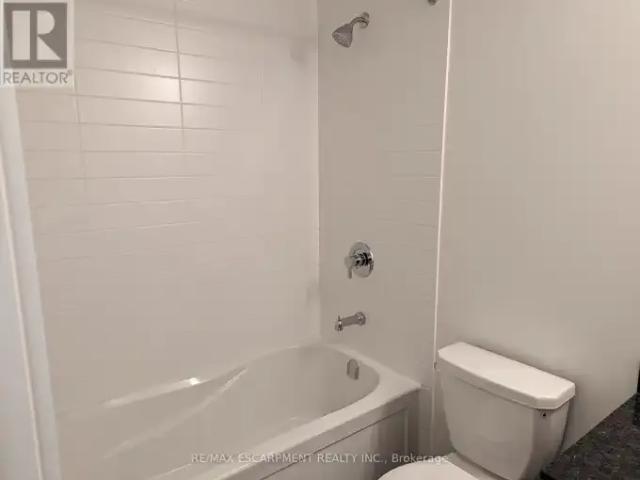 Apartment 2 Bedroom For Rent Waterloo ON 2095 ES100901176