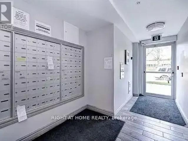 Apartment 2 Bedroom For Rent Waterloo ON 2100 ES104470854