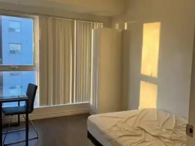 Apartment 2 Bedroom For Rent Waterloo ON 2100 ES105048141