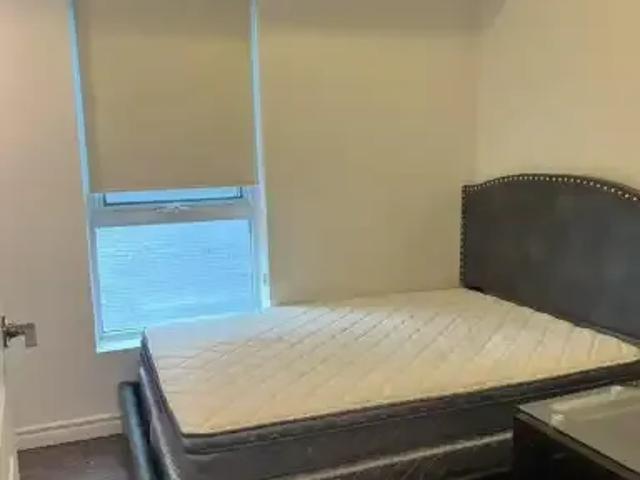 Apartment 2 Bedroom For Rent Waterloo ON 2100 ES105048142
