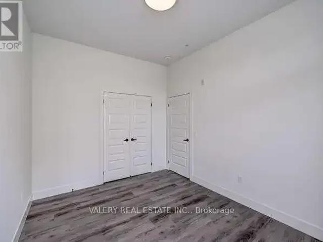 Apartment 2 Bedroom For Rent Waterloo ON 2275 ES102578967