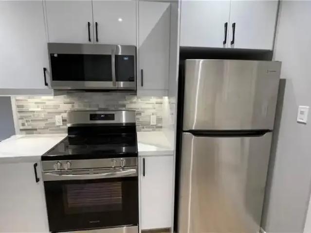 Apartment 2 Bedroom For Rent Welland ON 1595 ES103030764