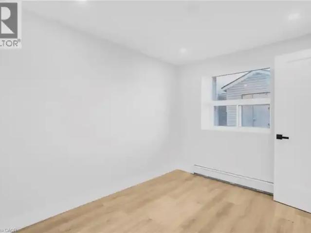 Apartment 2 Bedroom For Rent Welland ON 1895 ELS102085932