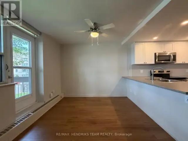 Apartment 2 Bedroom For Rent Welland ON 2095 ES105004837