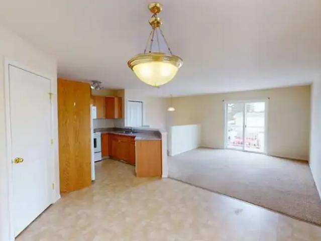 Apartment 2 Bedroom For Rent Wembley AB 1100 ES103091763