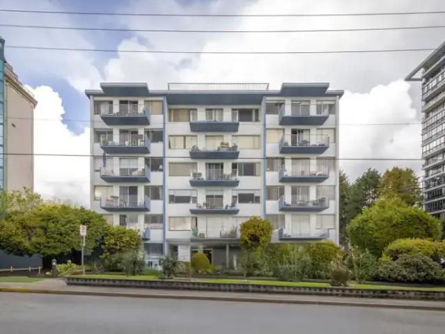 Apartment 2 Bedroom For Rent West Vancouver BC 3295 ES103770558