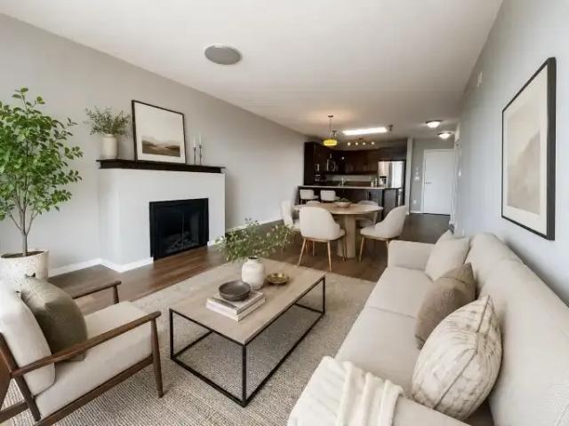 Apartment 2 Bedroom For Rent White Rock BC 2725 ES103569242