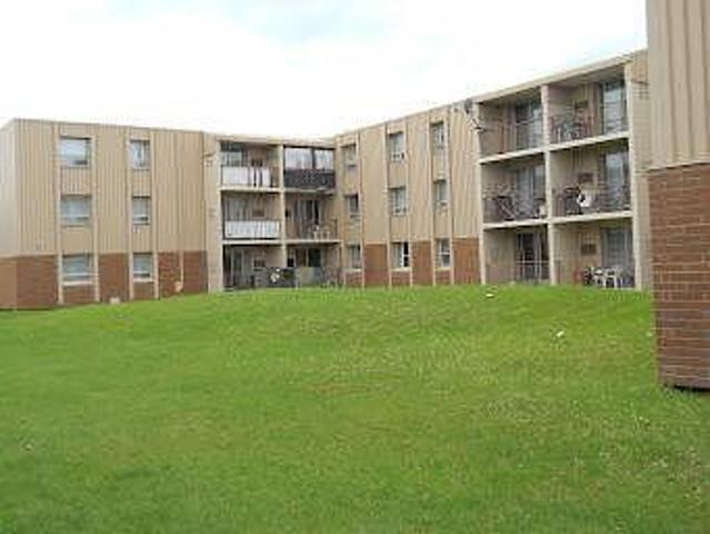 Apartment 2 Bedroom For Rent Winnipeg MB 1579 ES98310868