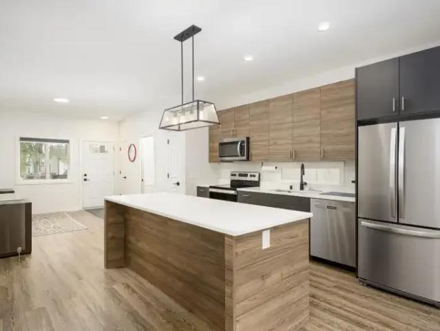 Apartment 2 Bedroom For Rent Winnipeg MB 1650 ES102701288