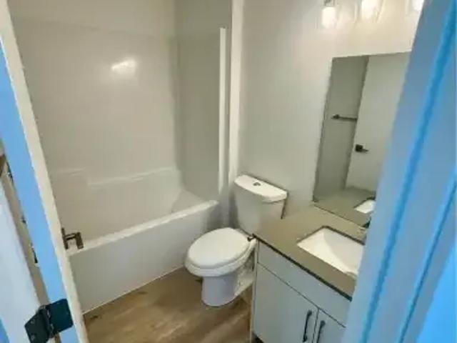 Apartment 2 Bedroom For Rent Winnipeg MB 1650 ES104142541