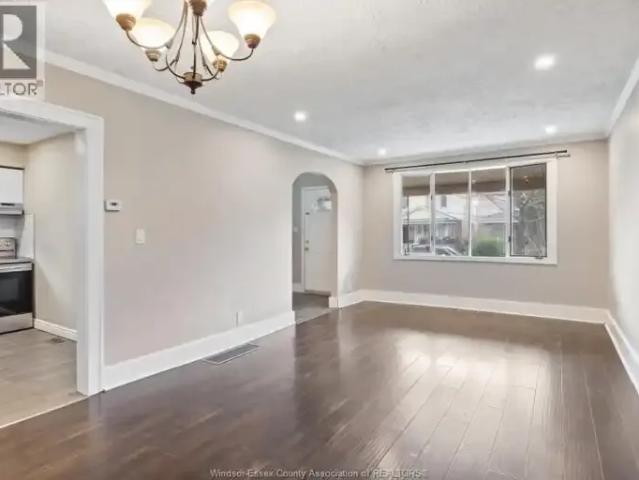 Apartment 2 Bedroom For Rent Windsor ON 1750 ELS101217353