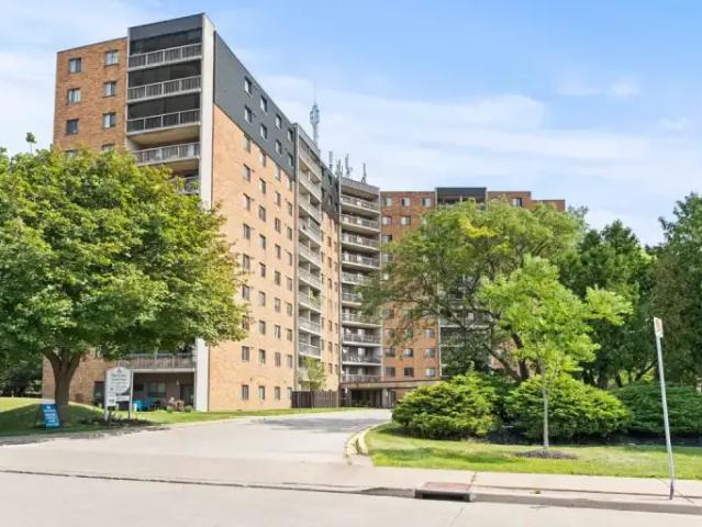 Apartment 2 Bedroom For Rent Windsor ON 1730 ES104400810