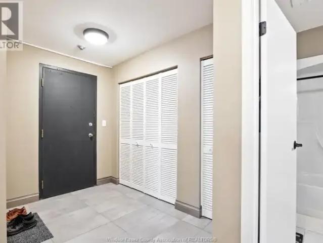 Apartment 2 Bedroom For Rent Windsor ON 1995 ELS101878617