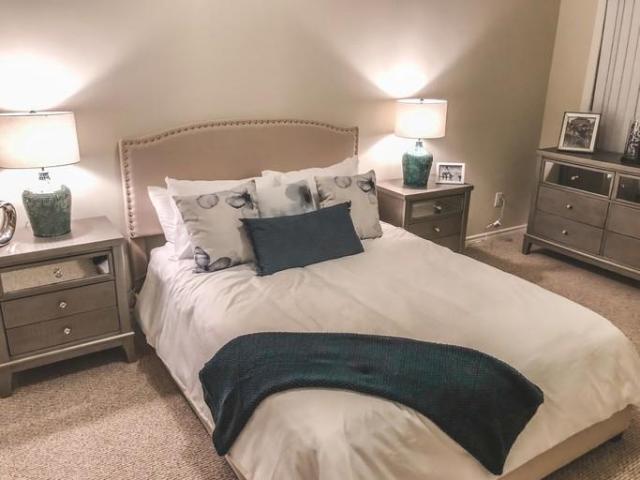 Apartment 2 Bedroom For Rent Windsor ON 2055 ELS101338072