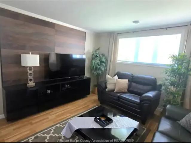 Apartment 2 Bedroom For Rent Windsor ON 2200 ES103958867