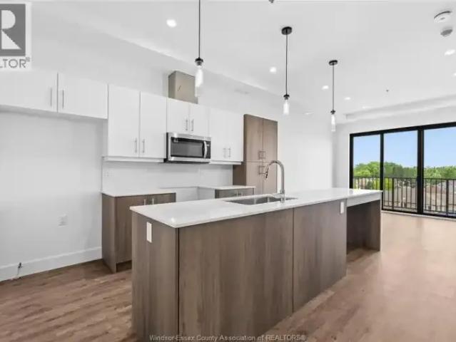 Apartment 2 Bedroom For Rent Windsor ON 2500 ES104183284