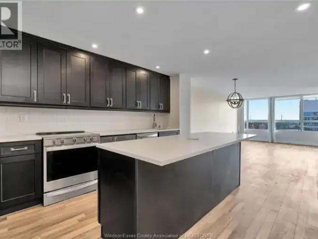 Apartment 2 Bedroom For Rent Windsor ON 2600 ES103695348