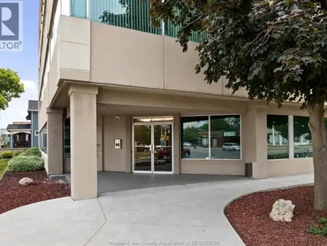 Apartment 2 Bedroom For Rent Windsor ON 2625 ELS100527561