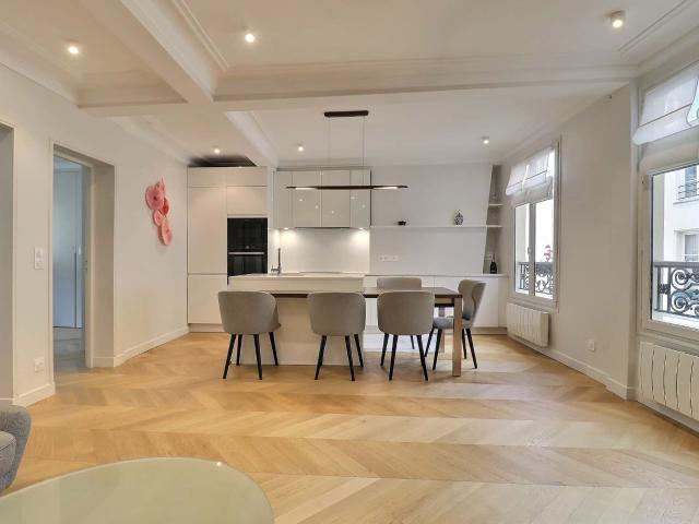 Apartment 2 bedrooms 74m²