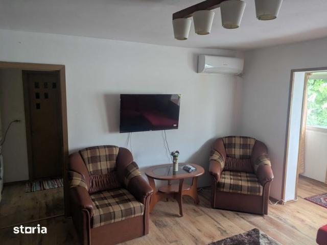 Apartment 2 camere de inchiriat