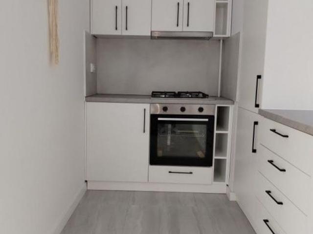 Apartment 2 rooms for rent in new block, Solumnia complex
