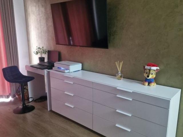 Apartment 2 rooms for rent in new block, Silk District