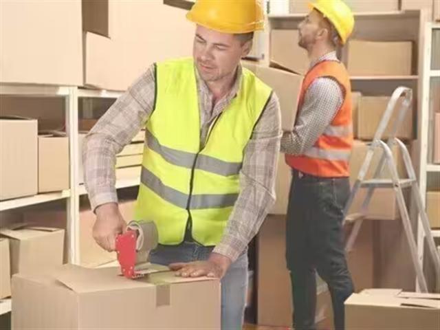 Industrieflächen mit hohen Decken in Bedano