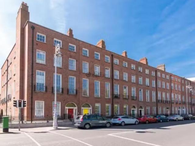Apartment 30, 55 Mountjoy Square, Dublin 1 is for rent