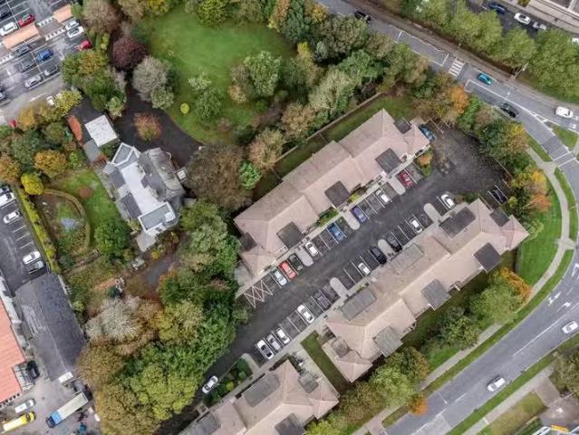 Apartment 32, Sandylane, Ardkeen Woods, Ardkeen, Co. Waterfor.