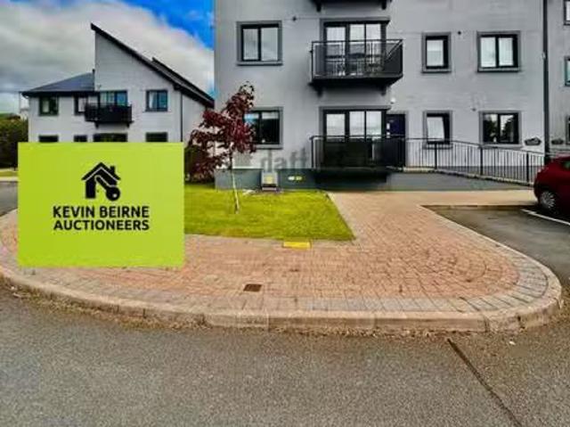 Apartment 36, Cois Locha, Renten, Castlebar, Co. Mayo is for r.