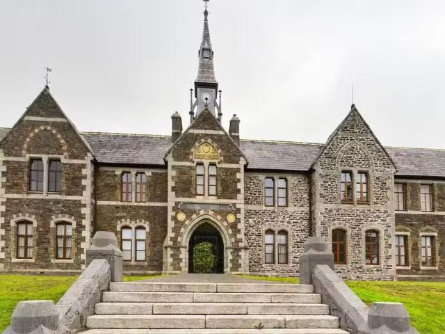 Apartment 37, Manor Court, Waterford City, Co. Waterford, X91V.