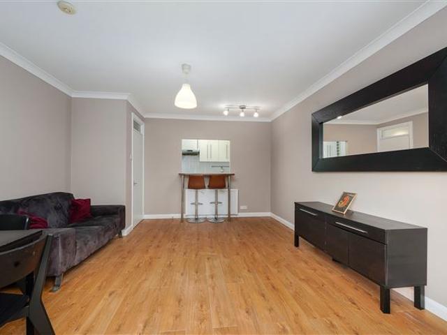 Apartment 39, Block A, BLACKHALL SQUARE, King Street North, Smithfield, Dublin 7 KELLY BRADSHAW DALTON 4909 MyHome. Ie Residential