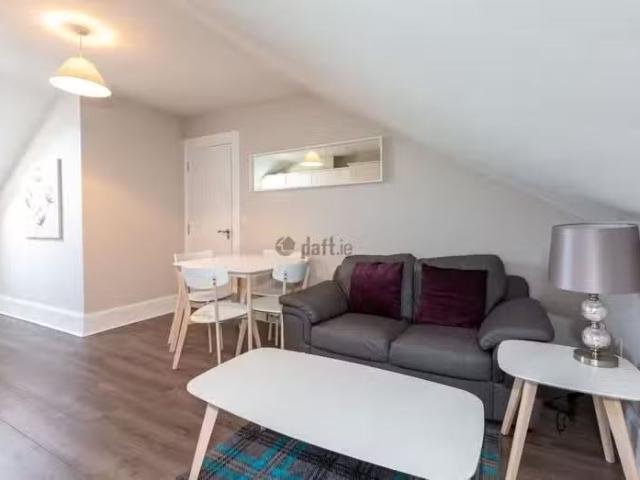 Apartment 7, 69 Grove Park, Rathmines, Dublin 6 is for rent