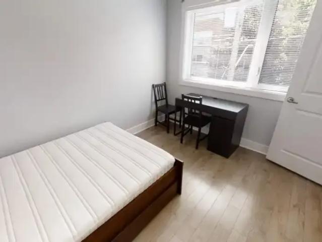 Apartment 7 Bedroom For Rent Ottawa ON 850 ES99262300