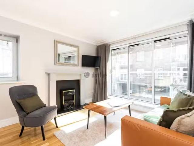 Apartment 7, Iveagh Court, Harcourt Lane, Dublin, Portobello.