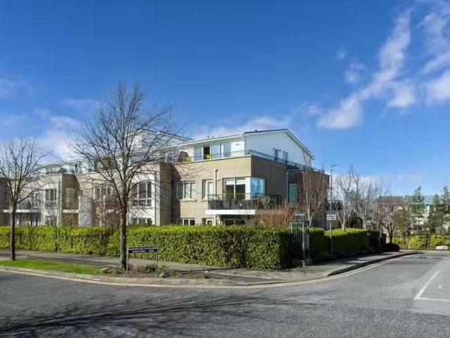 Apartment 41 Sandyford View, D18WV8N is for sale