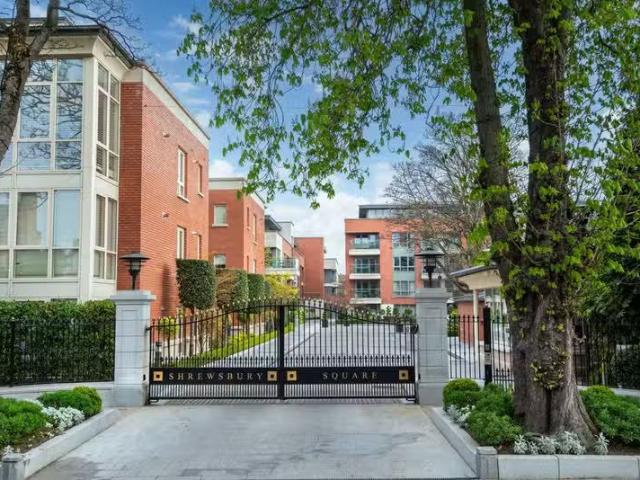 Apartment 43, Shrewsbury Square, Ballsbridge, Dublin 4, D04YD5.