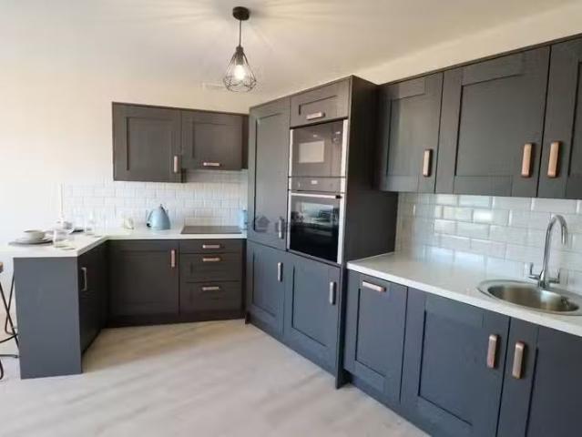 Apartment 48, Shandon Court, Waterford City Centre is for rent