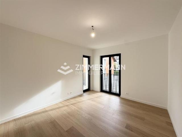 Apartment,4.5,112