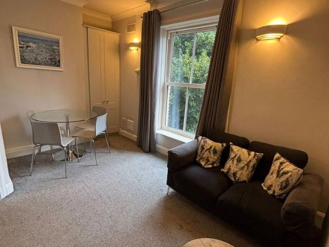 Apartment 4, 80 Earls Court, Terenure Road East, Dubl, Terenure, Dublin 6