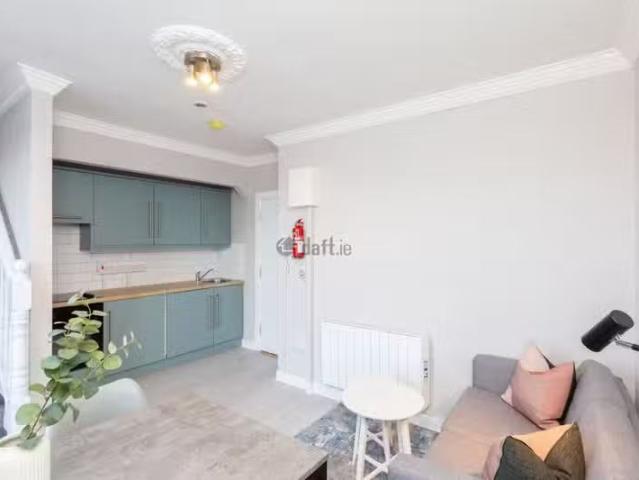 Apartment 4, 30 Charleston Road, Ranelagh, Dublin 6 is for rent