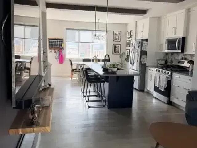 Apartment 4 Bedroom For Rent Airdrie AB 2600 ES105185924