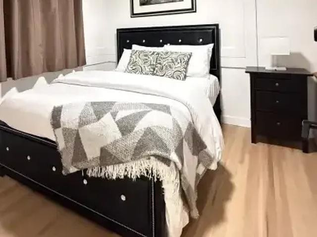 Apartment 4 Bedroom For Rent Calgary AB 2500 ELS101090064