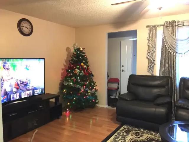 Apartment 4 Bedroom For Rent Edmonton AB 1688 ES102952051