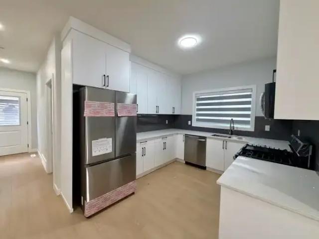 Apartment 4 Bedroom For Rent Edmonton AB 1995 ES104753693